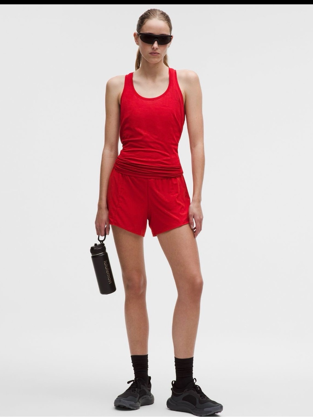 NWT  Lululemon Hotty Hot High-Rise Lined Shorts 4’  (Oxford red) sz 6